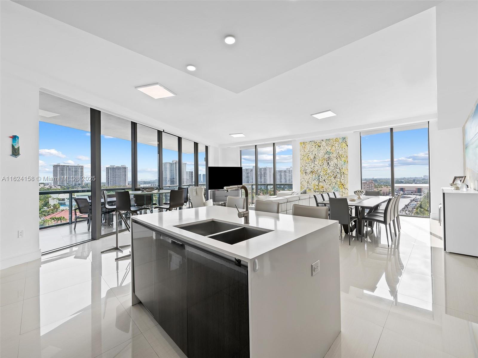 3250 NE 188th St #901, Aventura FL 33180