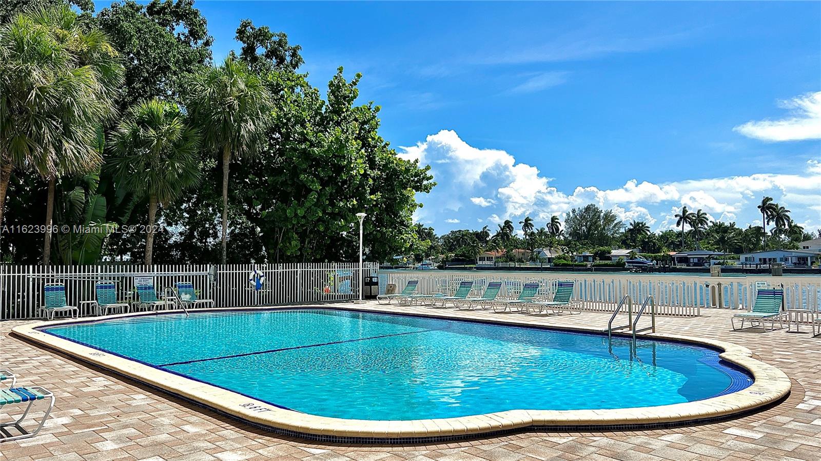 1455 N Treasure Dr #5R, North Bay Village, Florida image 20