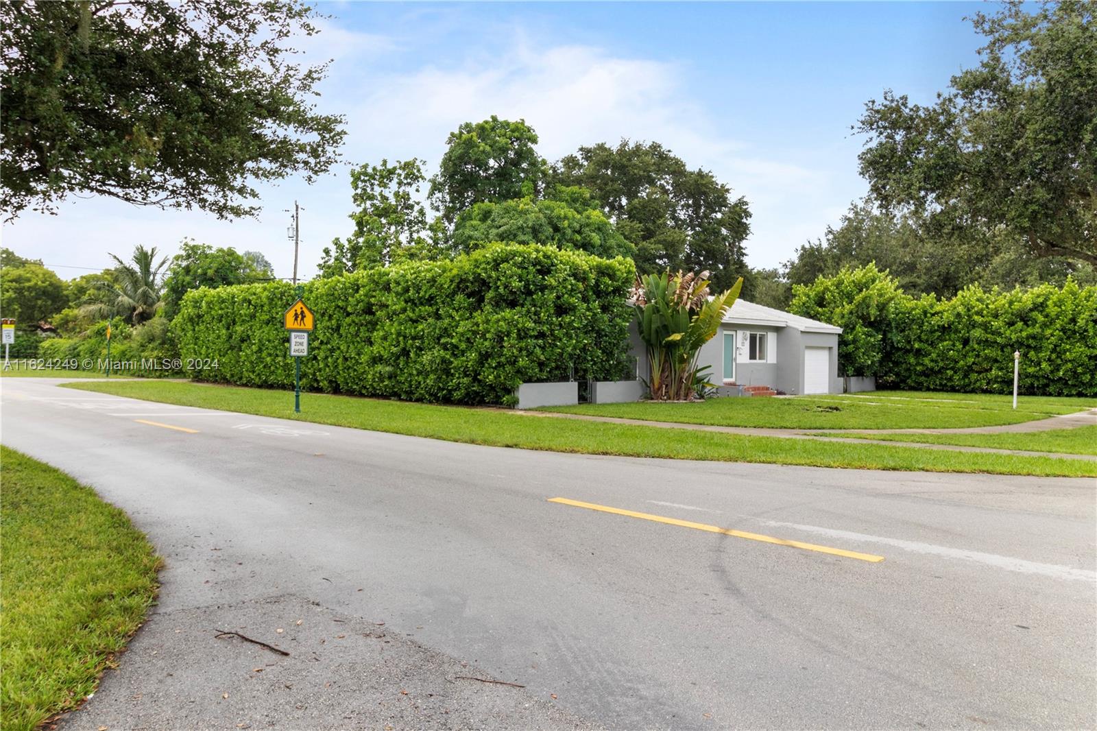 202 NW 92nd St, Miami Shores, Florida image 4