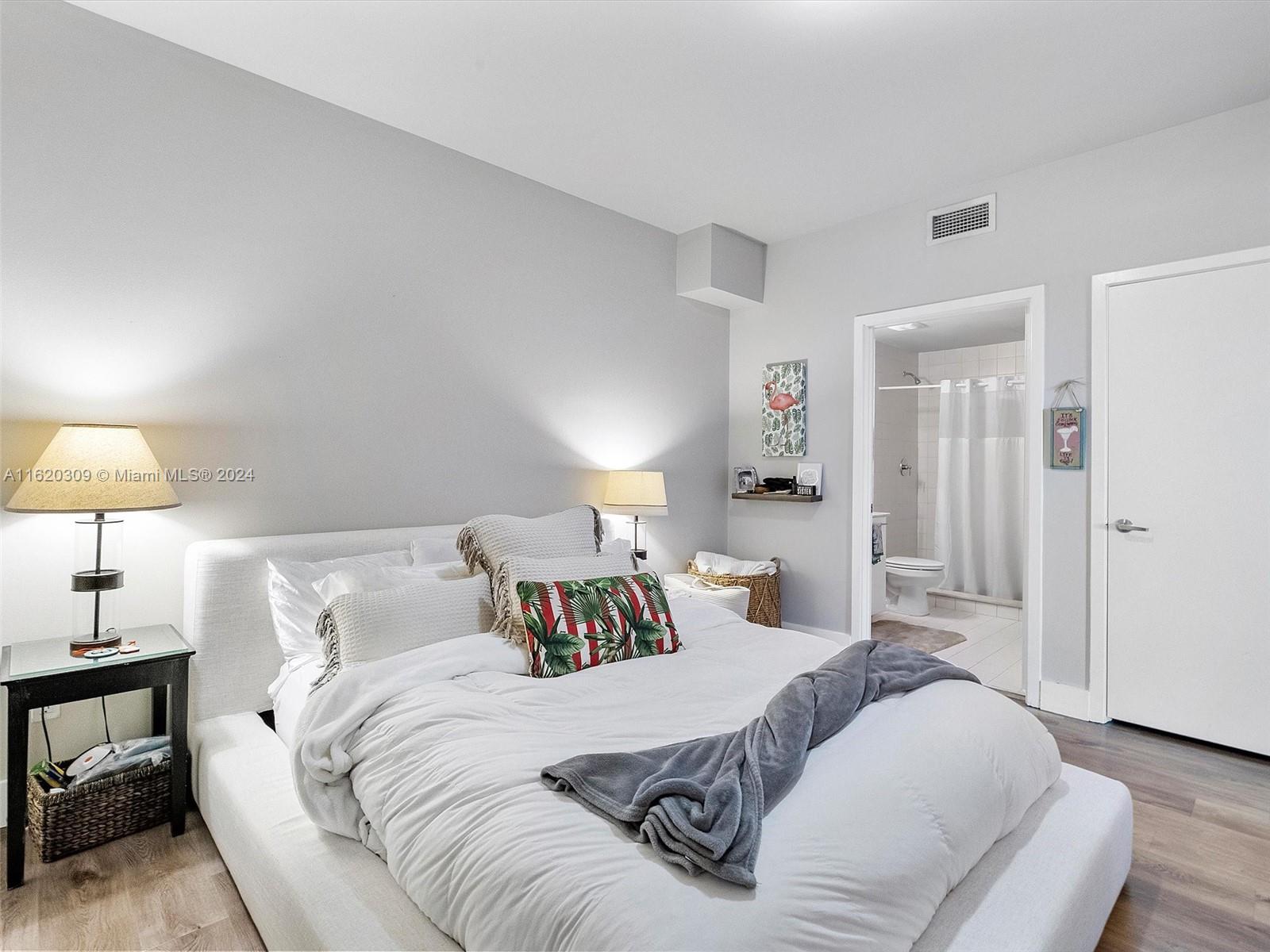 888 Biscayne Blvd #309, Miami, Florida image 24