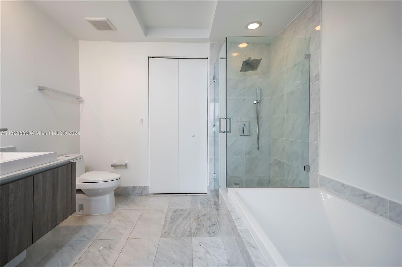 801 S Miami Ave #2309, Miami FL 33130