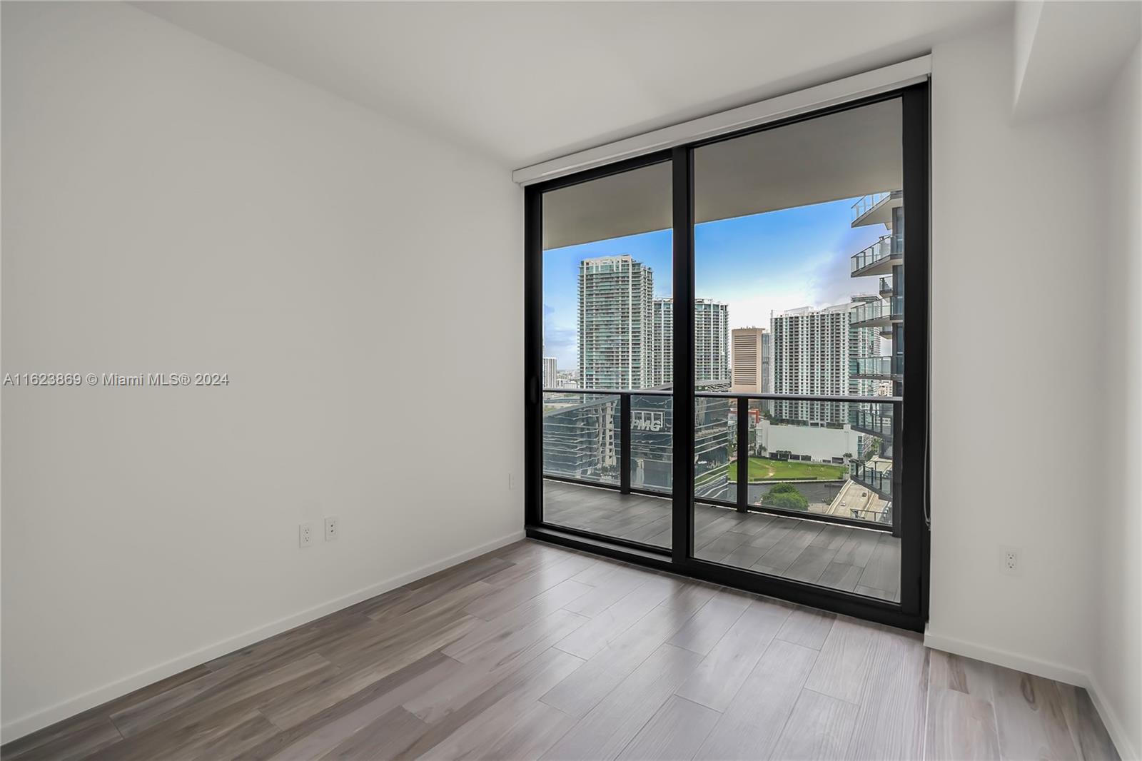 801 S Miami Ave #2309, Miami FL 33130