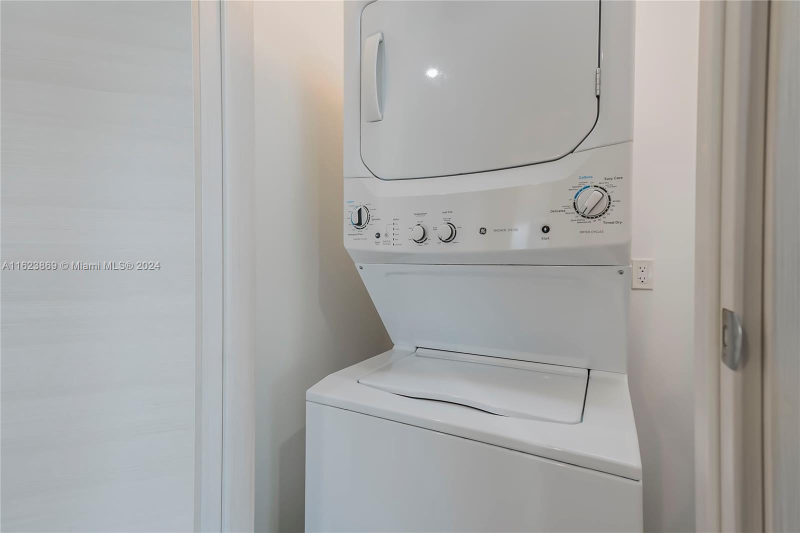 801 S Miami Ave #2309, Miami FL 33130