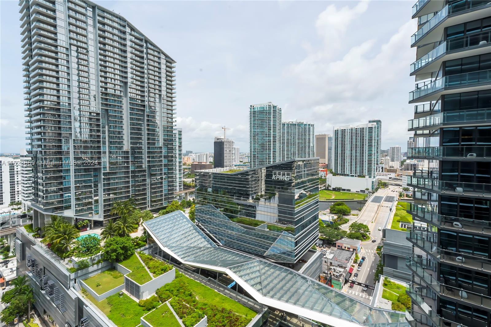 801 S Miami Ave #2309, Miami FL 33130