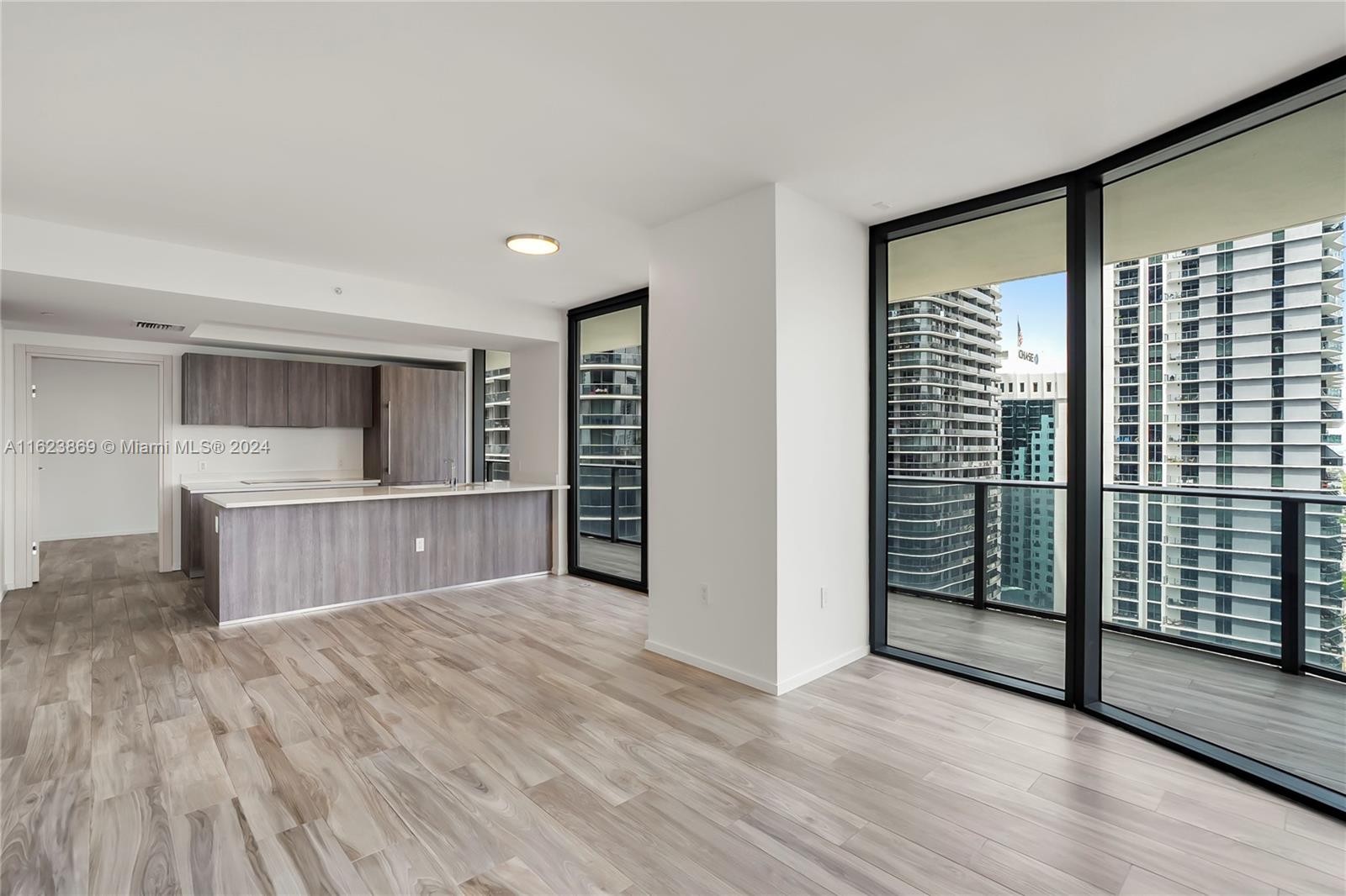801 S Miami Ave #2309, Miami FL 33130