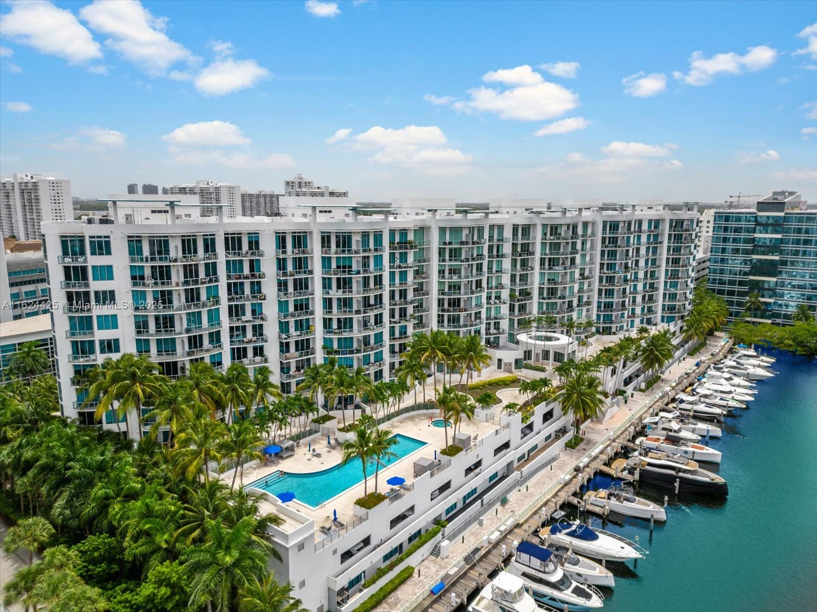 3029 NE 188th St #725, Aventura, Florida image 44