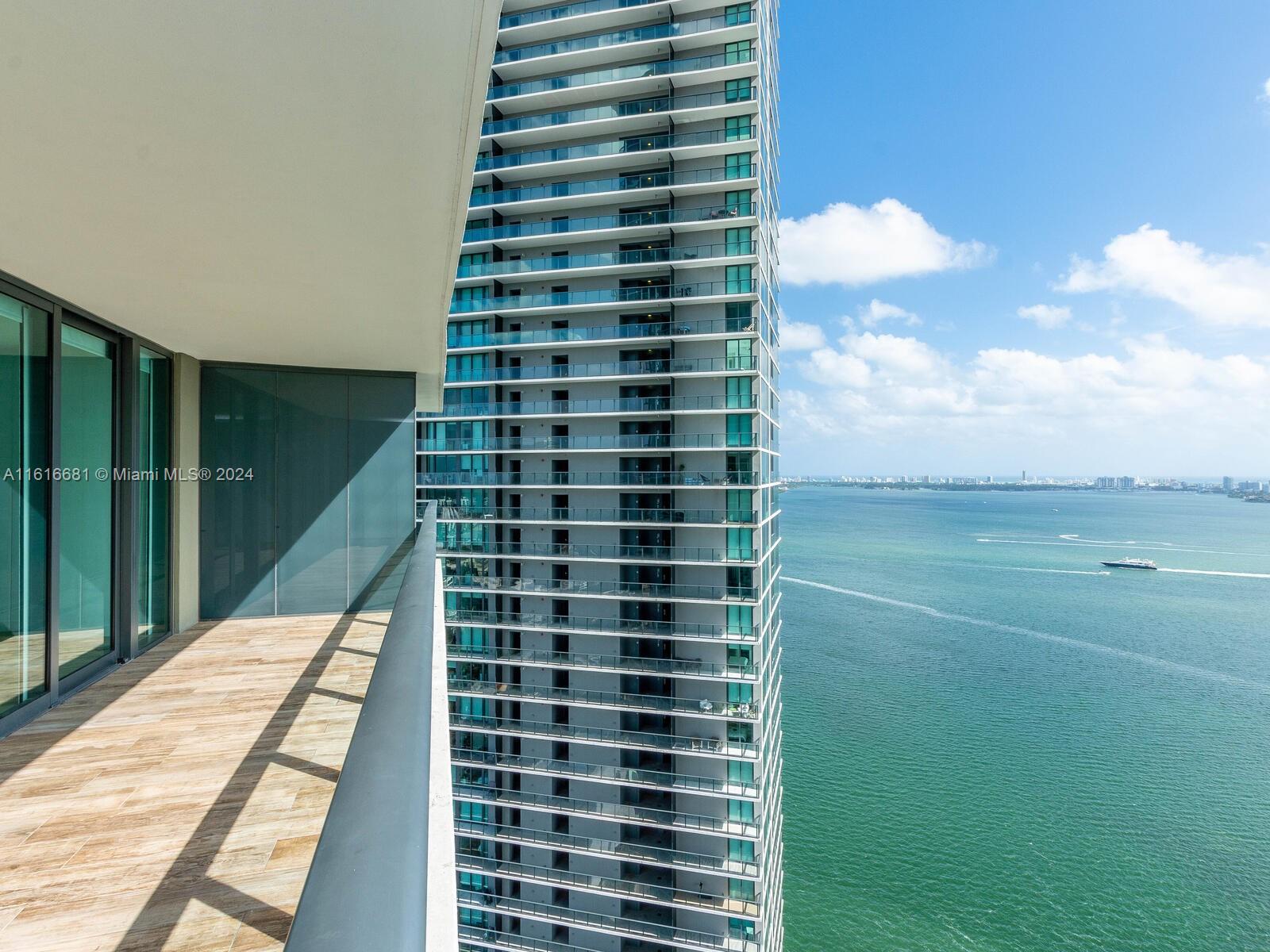 650 NE 32nd St #3406, Miami, Florida image 40