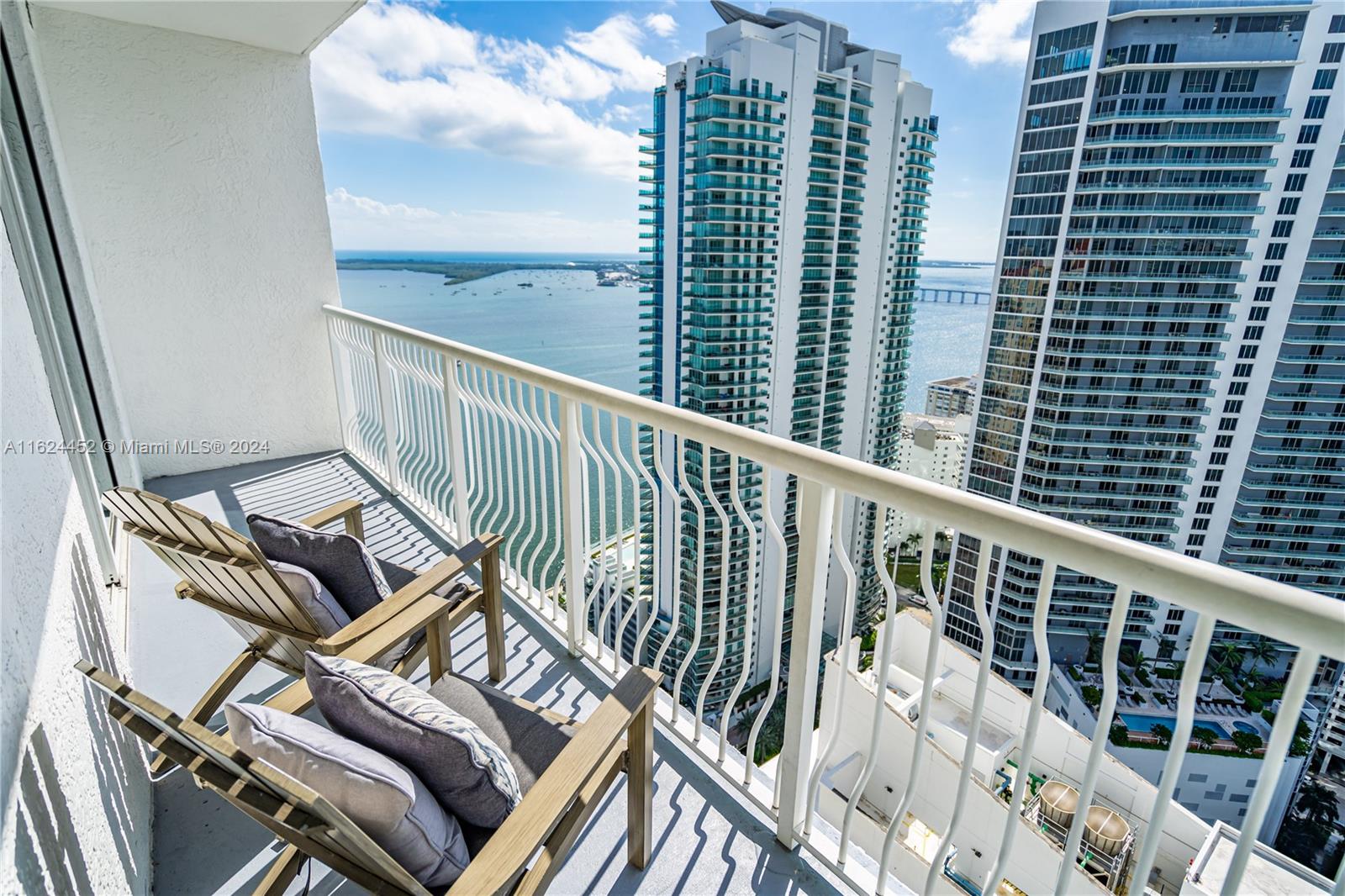 1200 Brickell Bay Dr #4209, Miami, Florida image 5