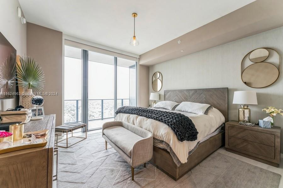 1000 Brickell Plaza #PH5104, Miami FL 33131