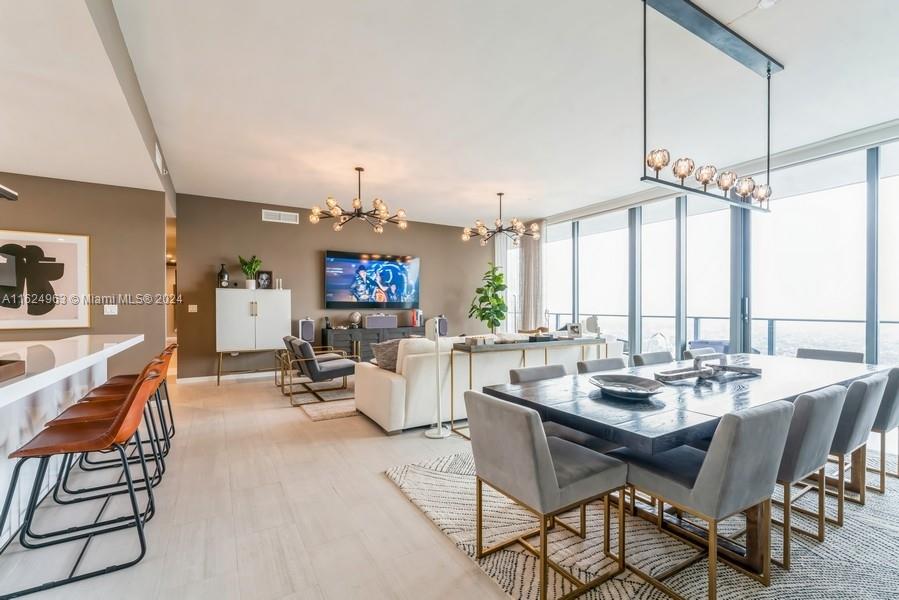 1000 Brickell Plaza #PH5104, Miami FL 33131