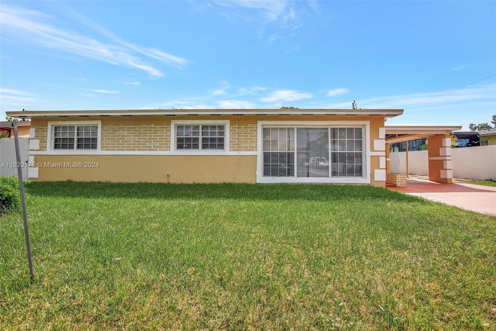 1450 NW 182nd St, Miami Gardens, Florida image 29