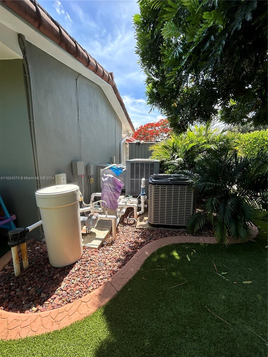 Listing Photo 44