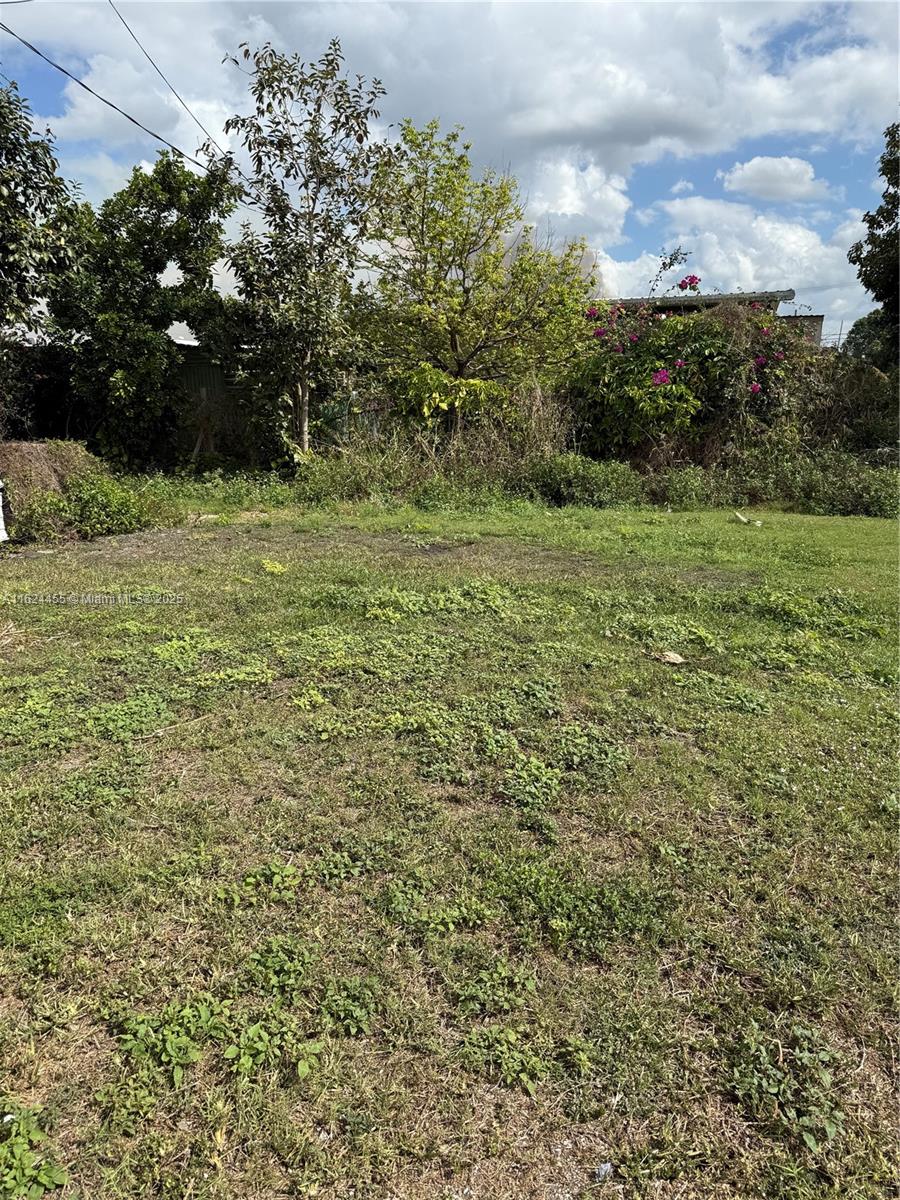202 NW 9th Ave, South Bay, Florida image 38