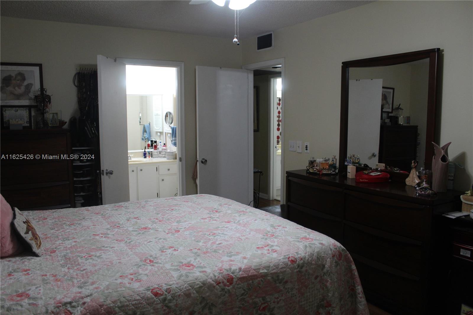 750 SW 133rd Ter #402C, Pembroke Pines, Florida image 23