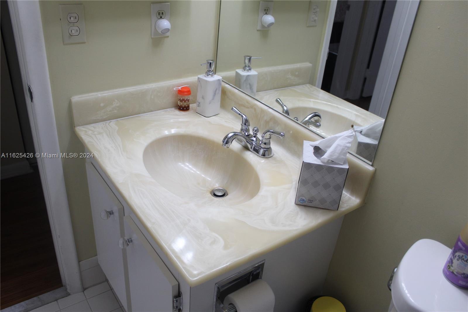 750 SW 133rd Ter #402C, Pembroke Pines, Florida image 33