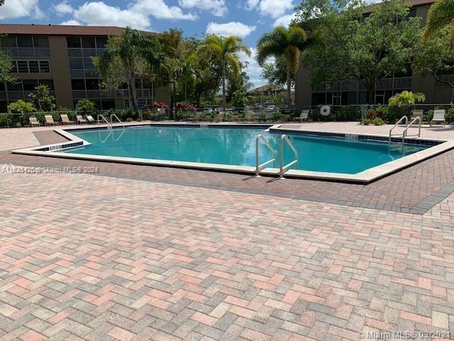 750 SW 133rd Ter #402C, Pembroke Pines, Florida image 39