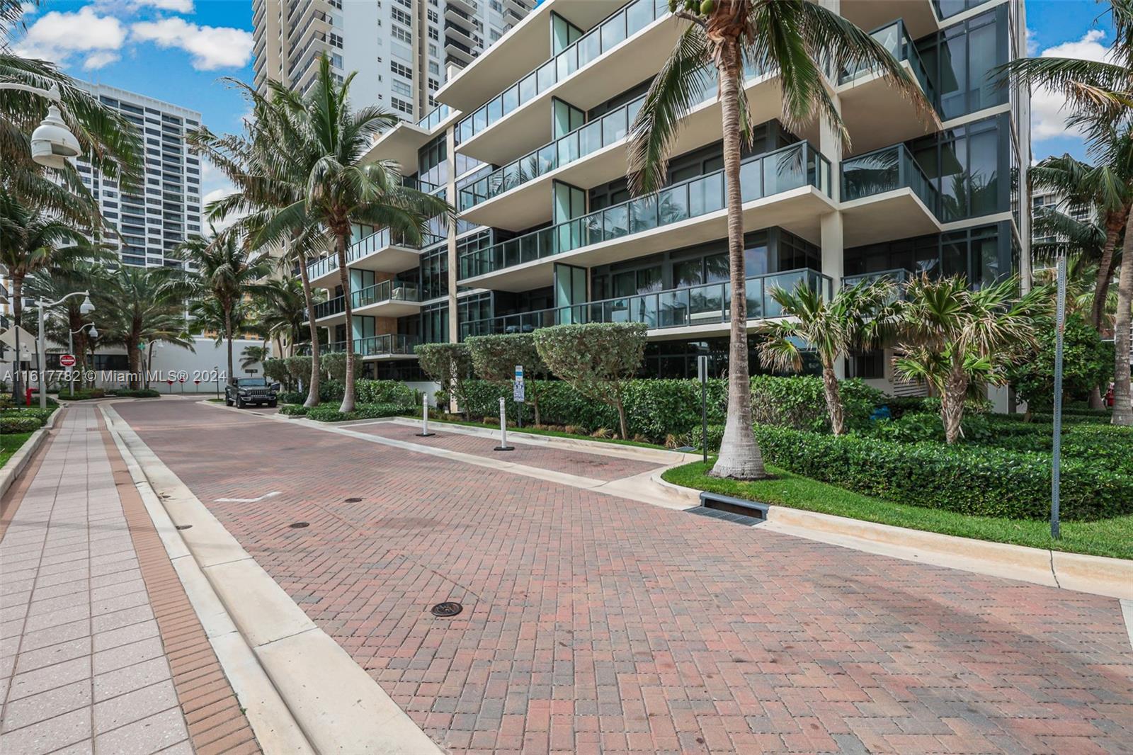 2101 S Surf Rd #2F, Hollywood, Florida image 4