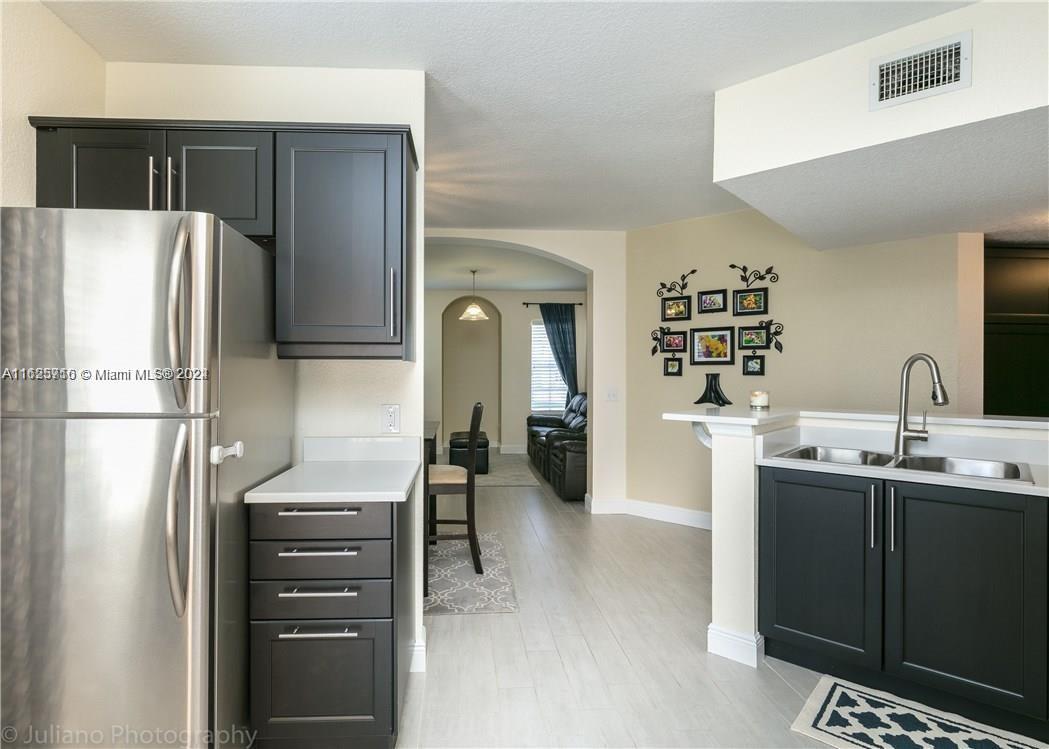 Residential, North Lauderdale, Florida image 5