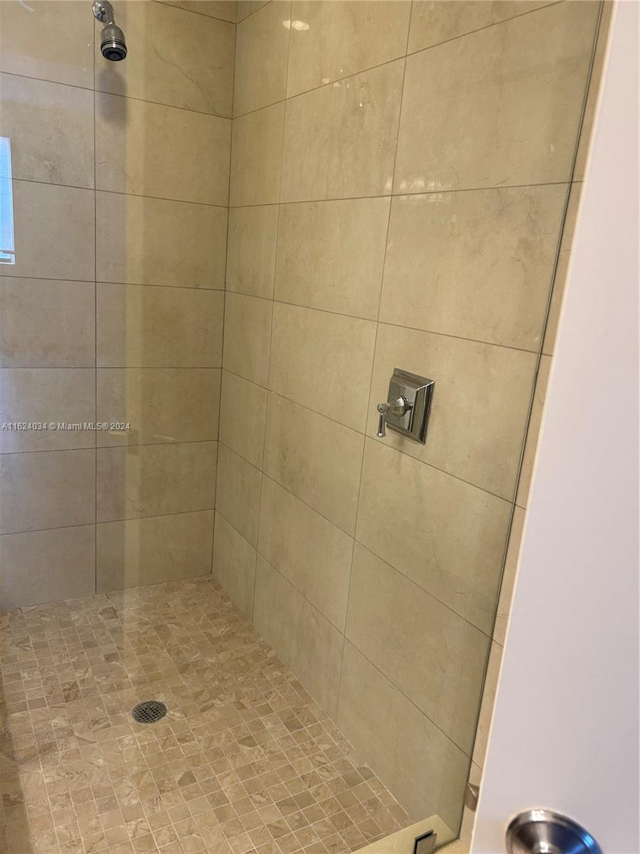 100 Andalusia Ave #214, Coral Gables FL 33134