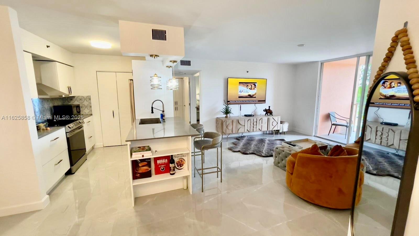 19901 E Country Club Dr #2403, Aventura FL 33180