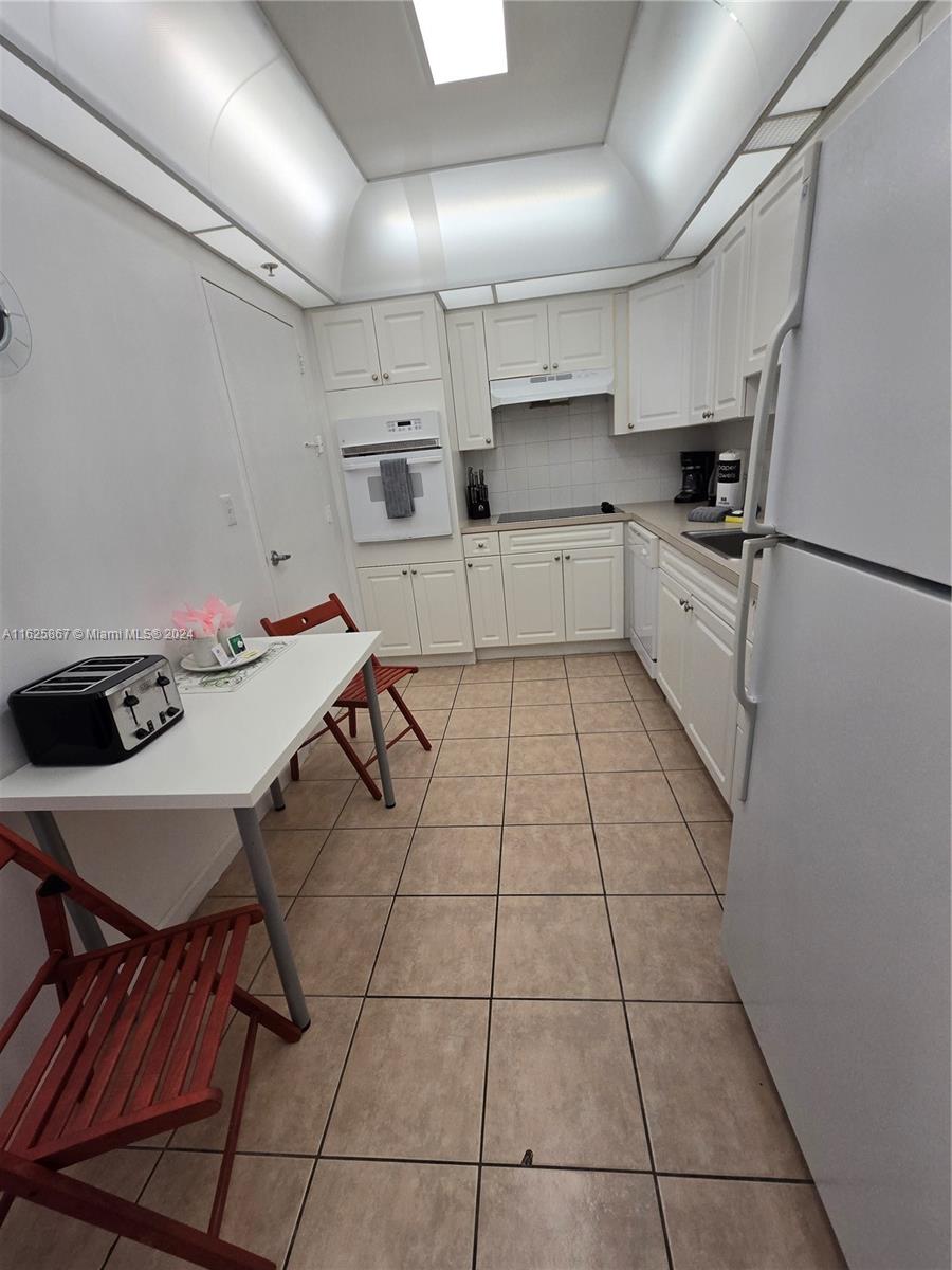 Listing Photo 7