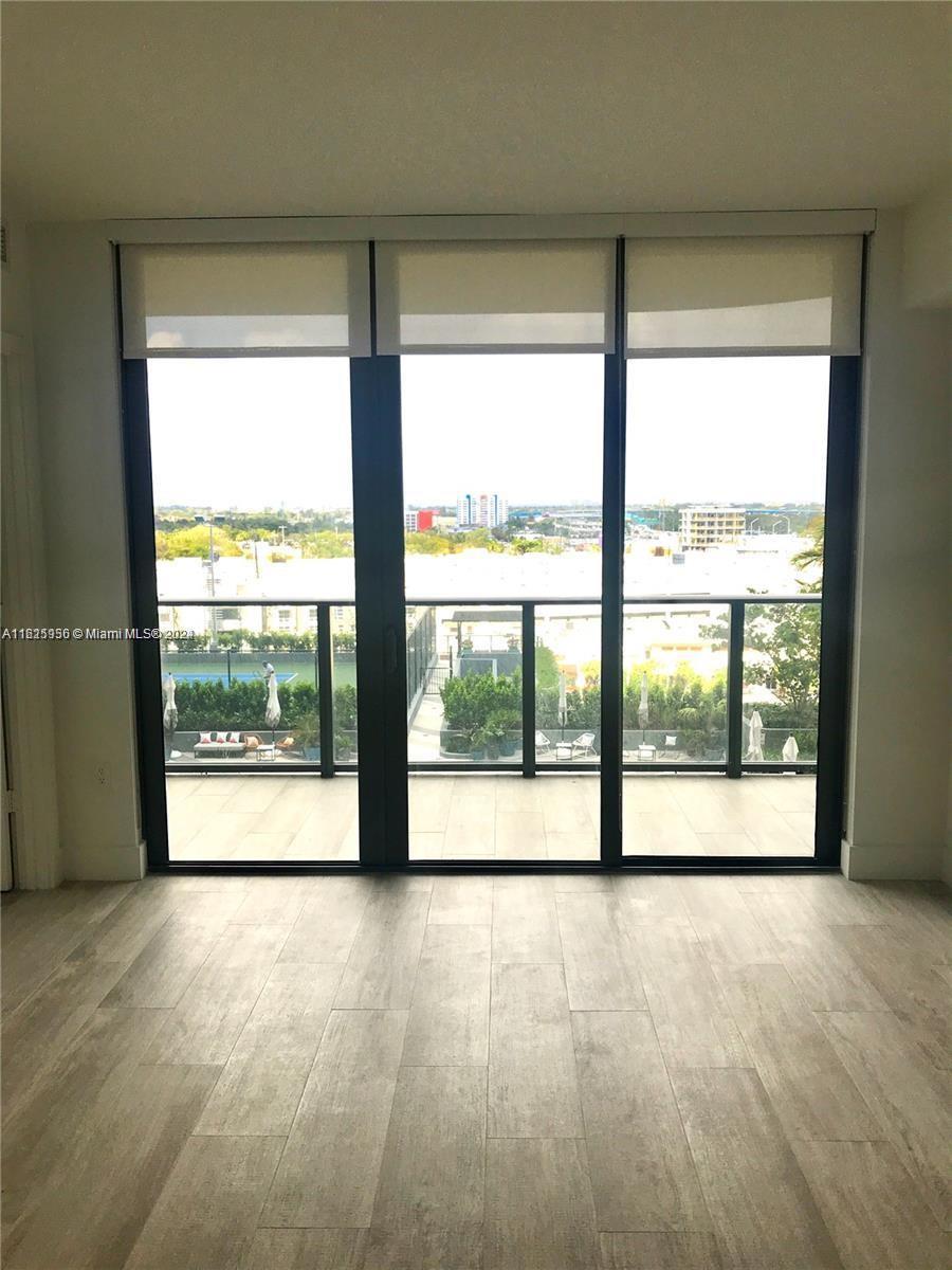 121 NE 34th St #910, Miami FL 33137