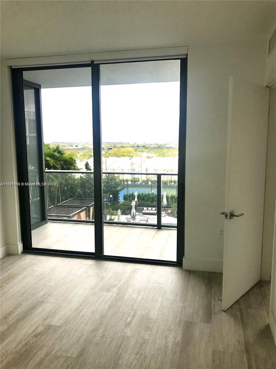121 NE 34th St #910, Miami FL 33137