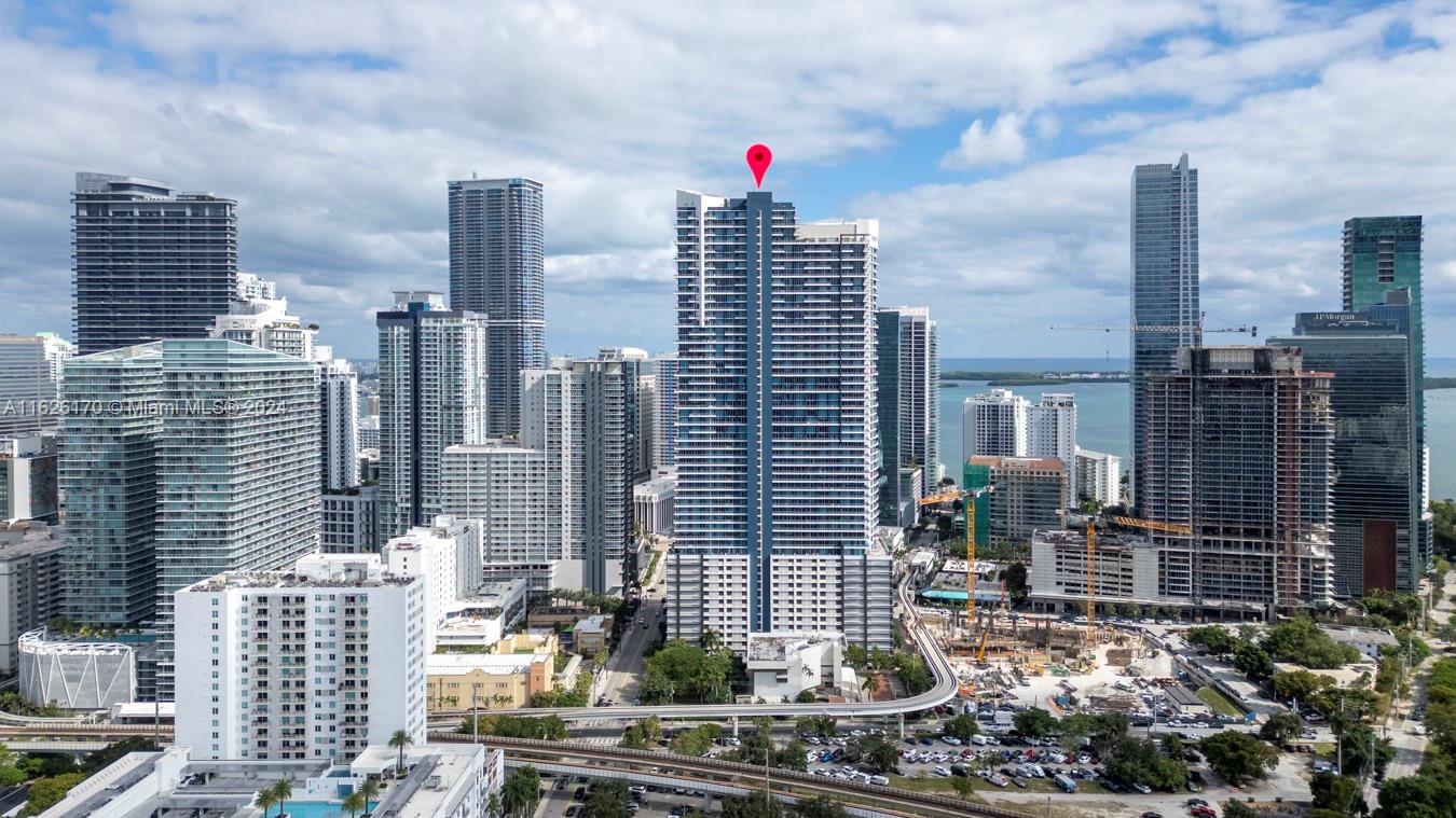 60 SW 13th St #2021, Miami FL 33130