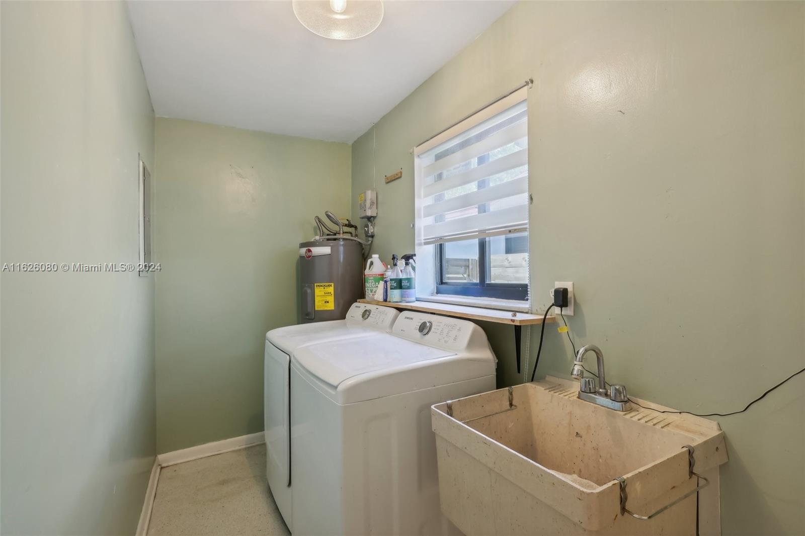 Listing Photo 10