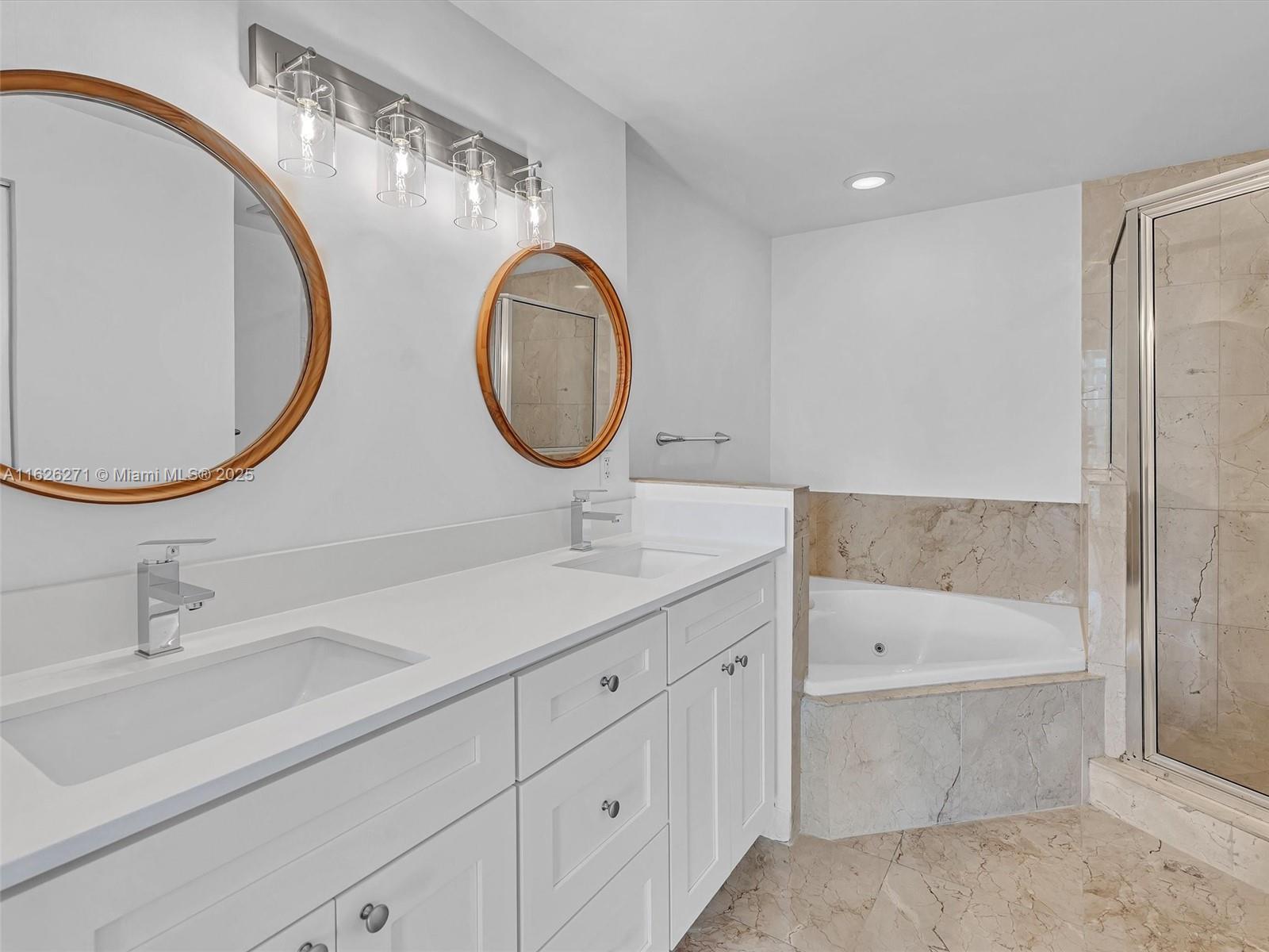 7900 Harbor Island Dr #1019, North Bay Village FL 33141