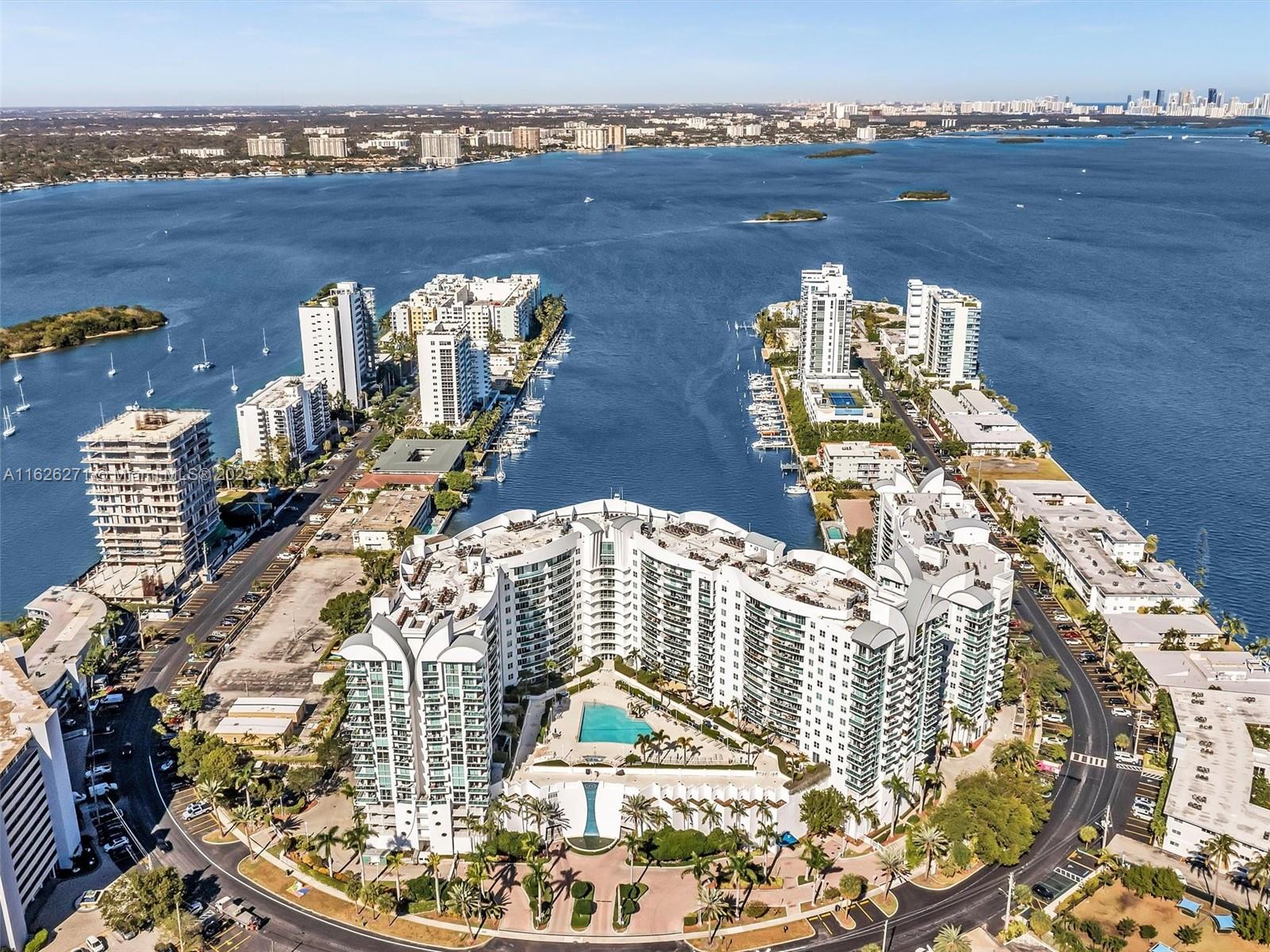 7900 Harbor Island Dr #1019, North Bay Village FL 33141