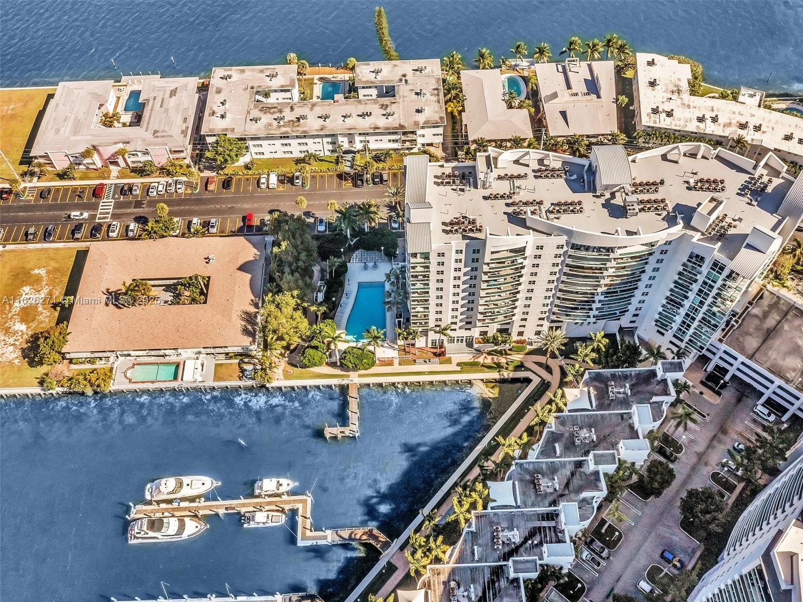 7900 Harbor Island Dr #1019, North Bay Village FL 33141