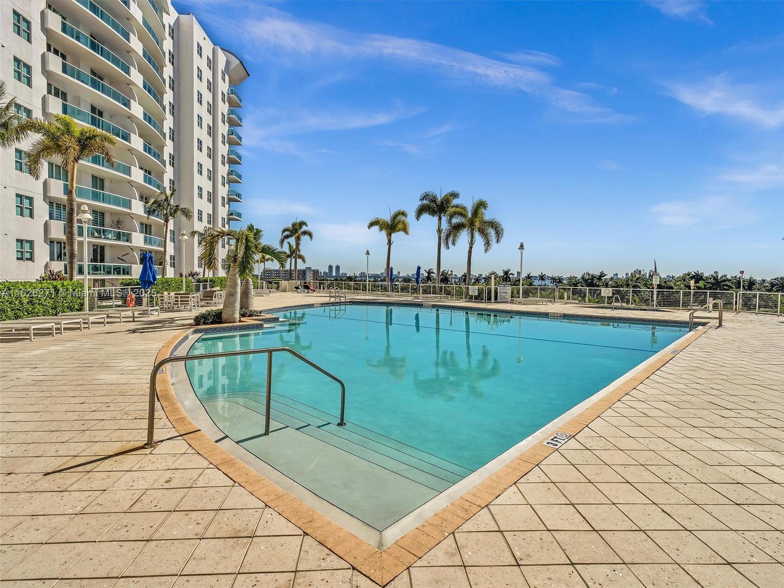7900 Harbor Island Dr #1019, North Bay Village FL 33141