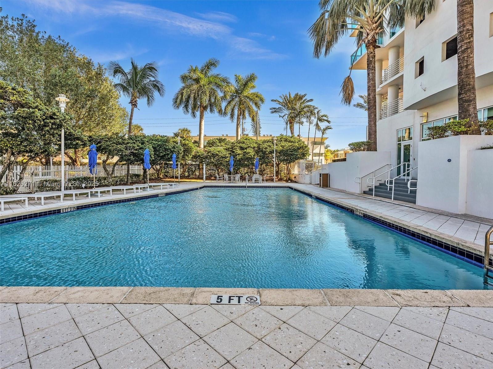 7900 Harbor Island Dr #1019, North Bay Village FL 33141