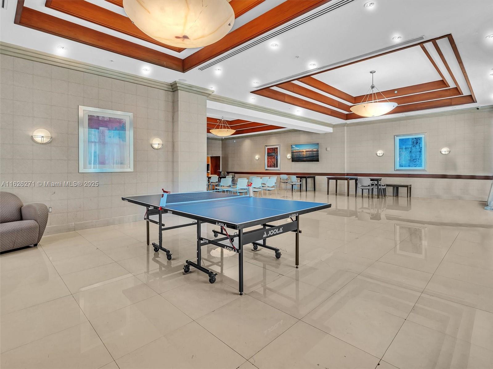 7900 Harbor Island Dr #1019, North Bay Village FL 33141