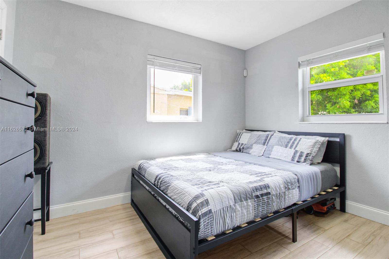 Listing Photo 15