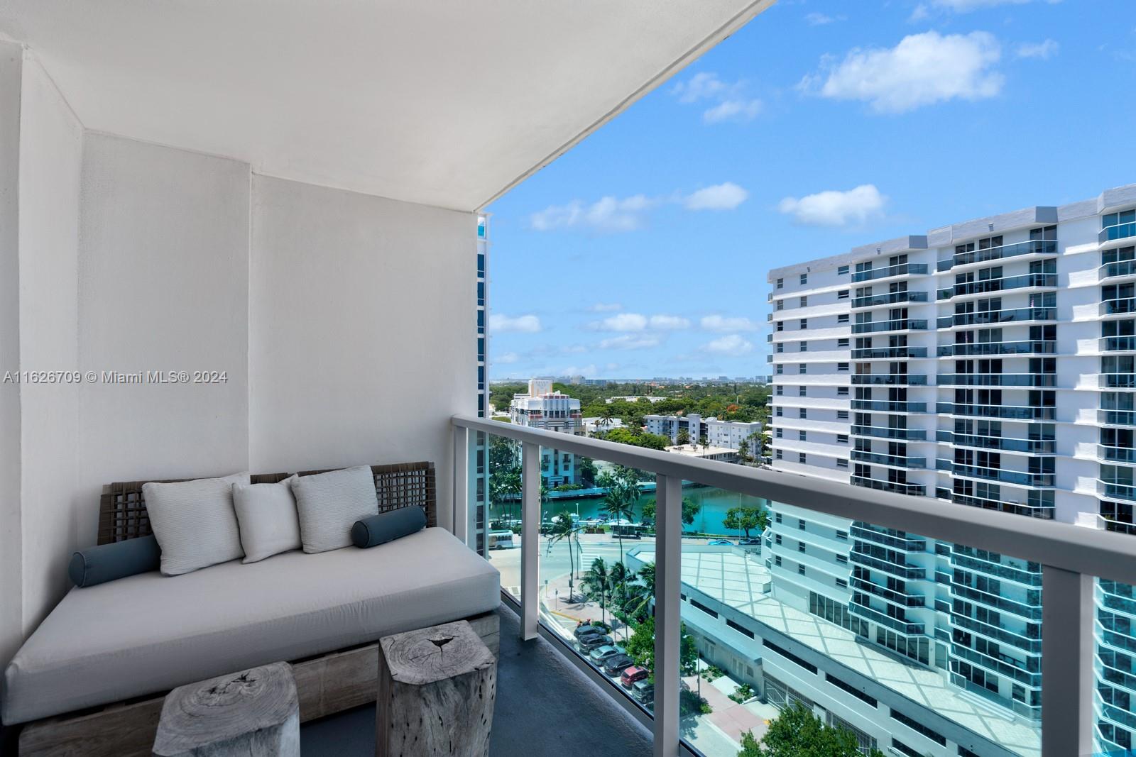 102 24th St #1113, Miami Beach FL 33139