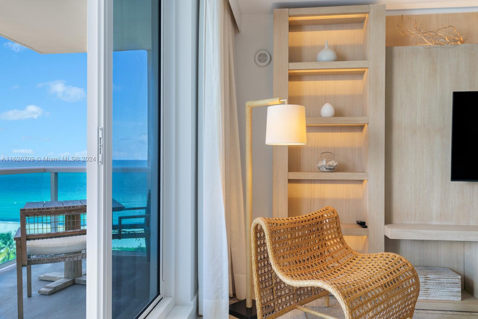 102 24th St #1113, Miami Beach FL 33139