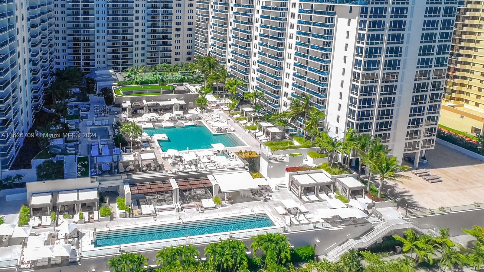 102 24th St #1113, Miami Beach FL 33139