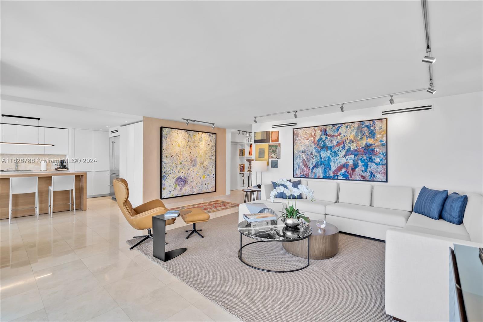 881 Ocean Dr #16D, Key Biscayne FL 33149
