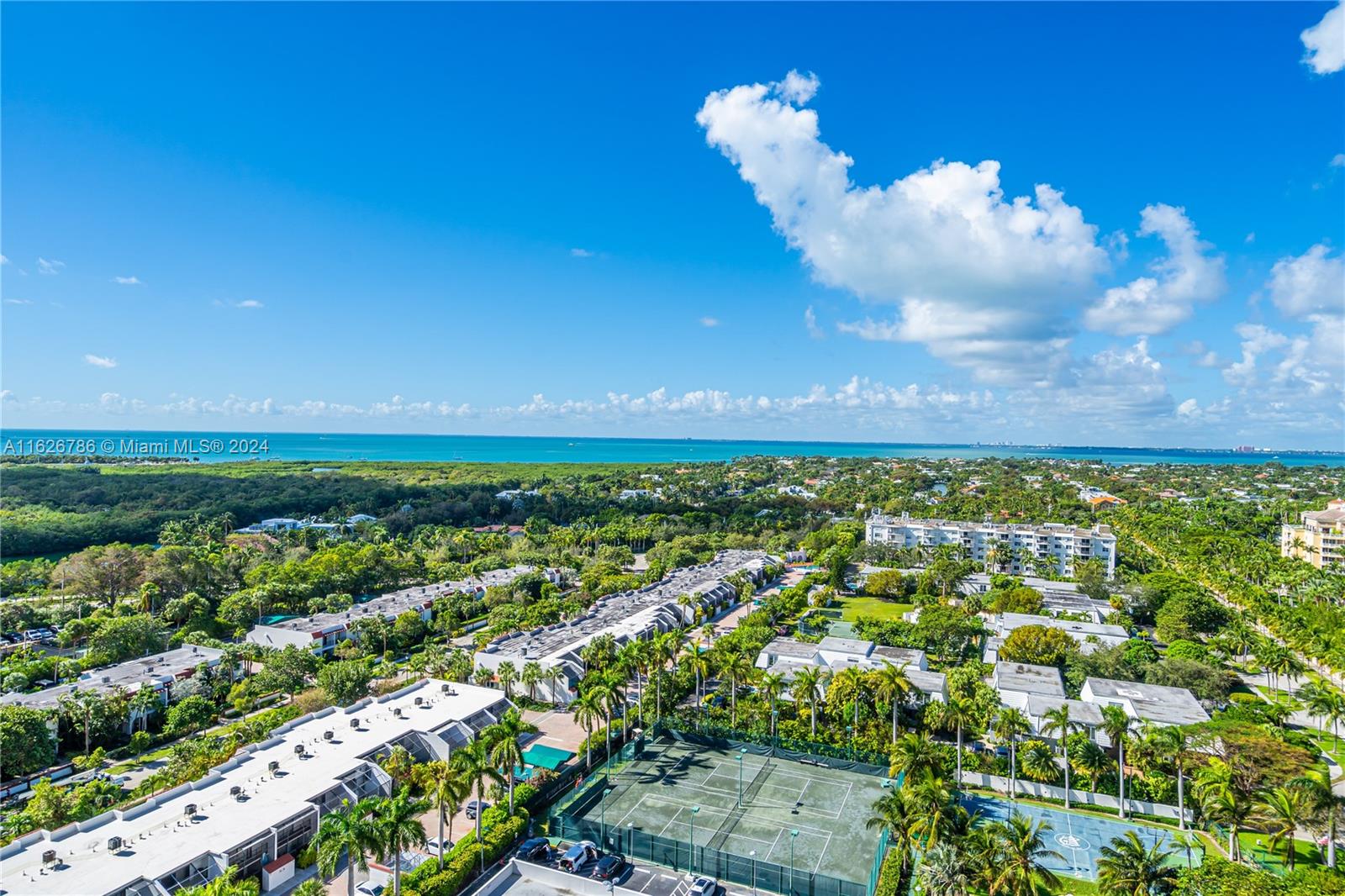 881 Ocean Dr #16D, Key Biscayne FL 33149