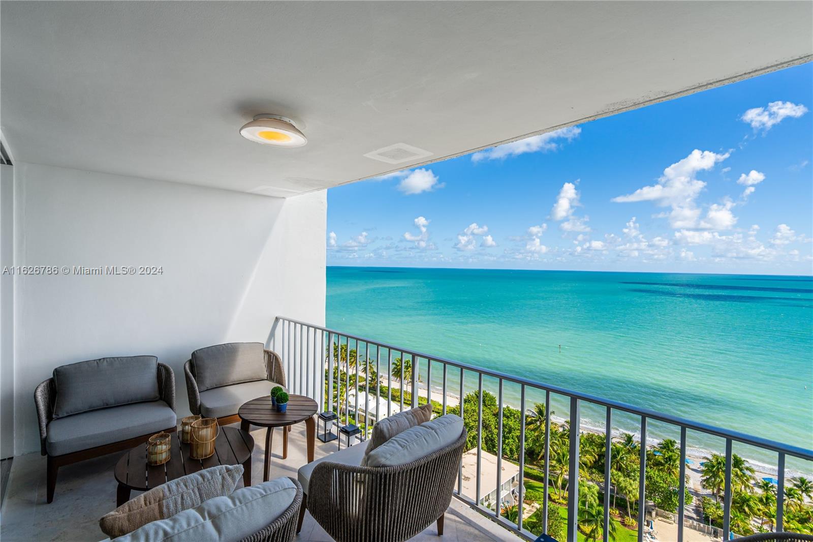 881 Ocean Dr #16D, Key Biscayne FL 33149