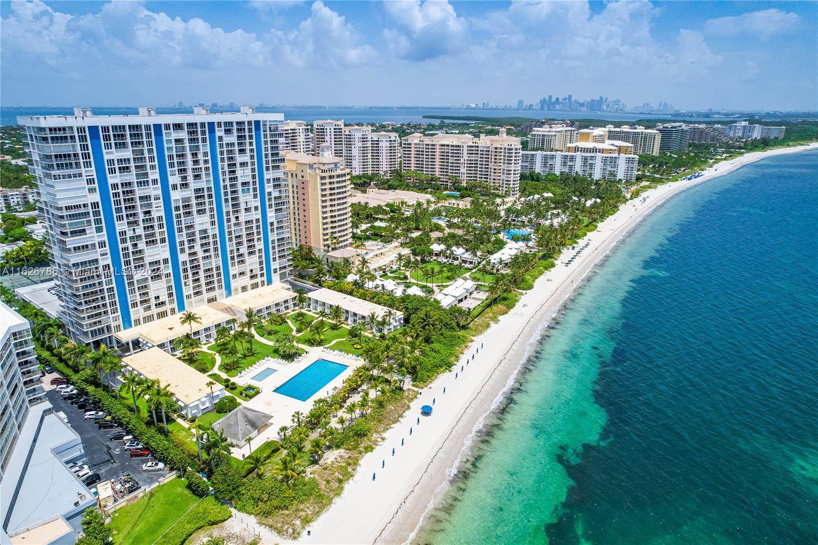 881 Ocean Dr #16D, Key Biscayne FL 33149