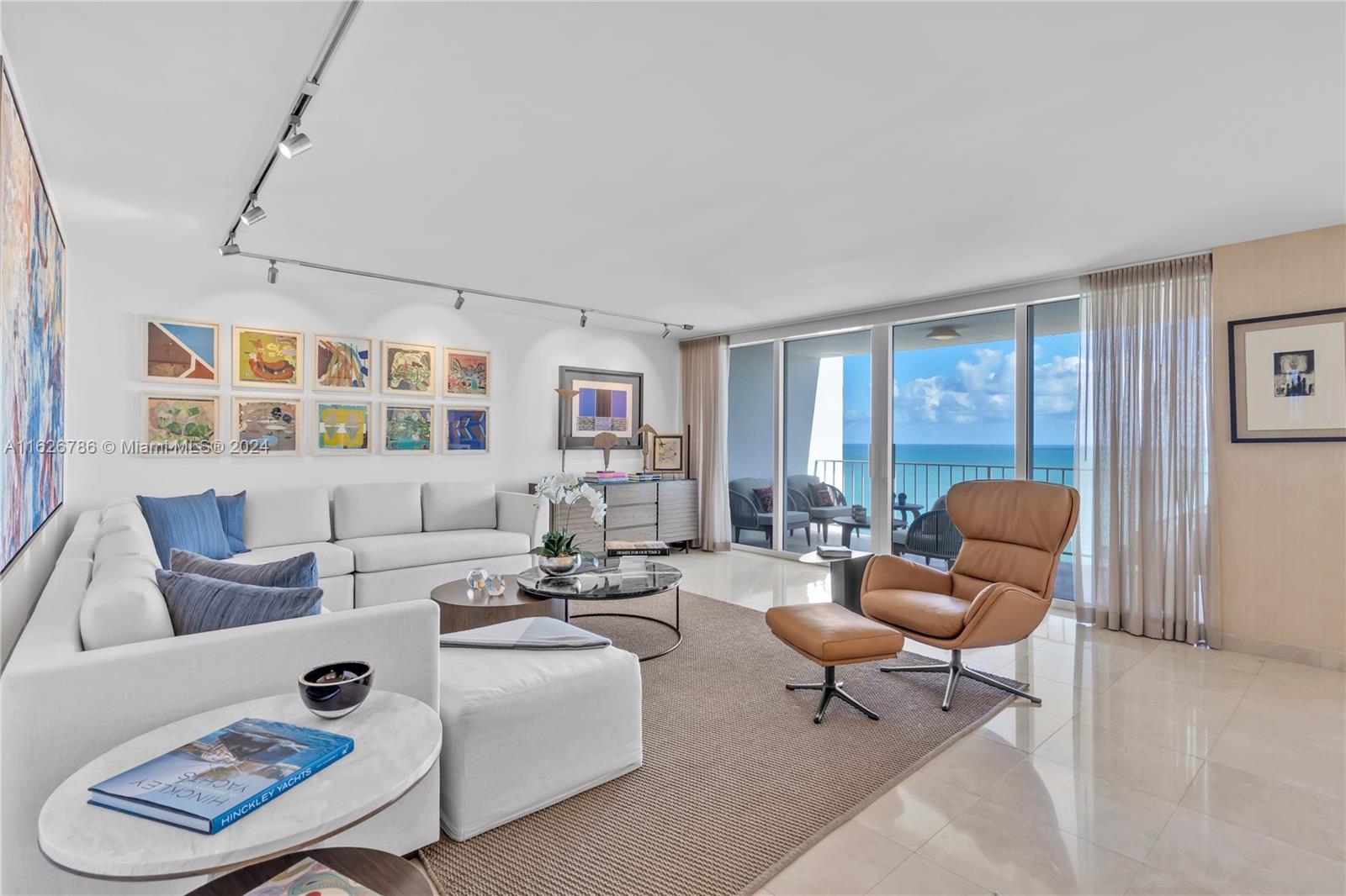 881 Ocean Dr #16D, Key Biscayne FL 33149