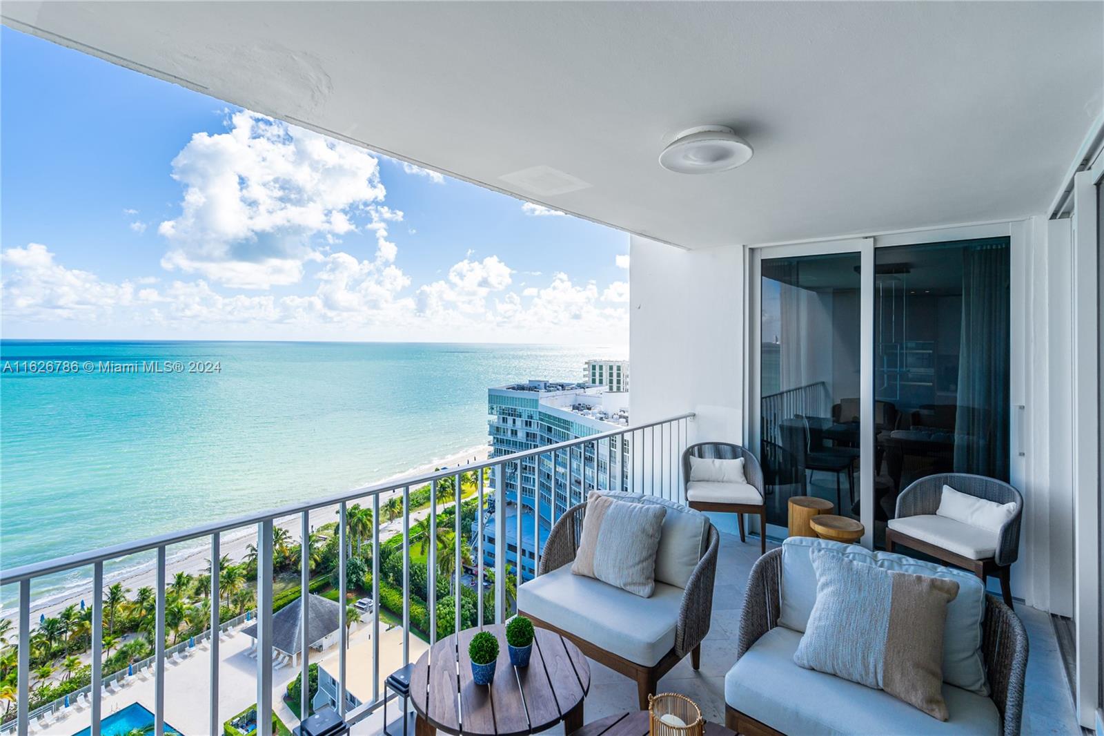 881 Ocean Dr #16D, Key Biscayne FL 33149