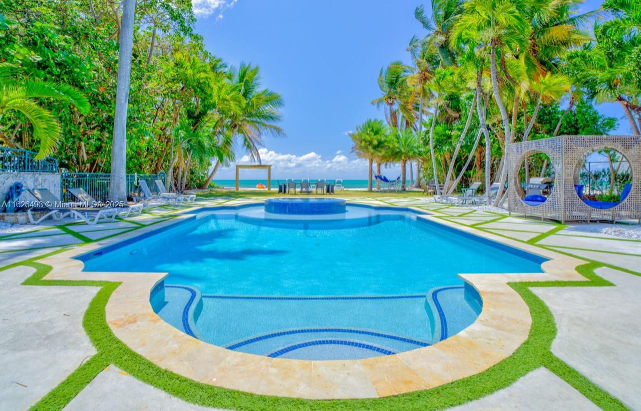 75761 Overseas Hwy, Islamorada, Florida image 35