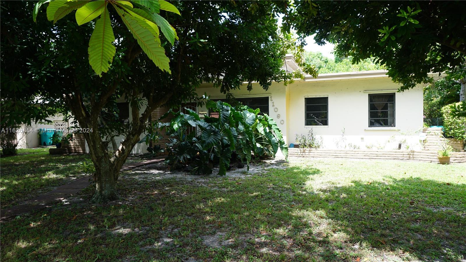 11090 NE 9th Ave, Biscayne Park, Florida image 3