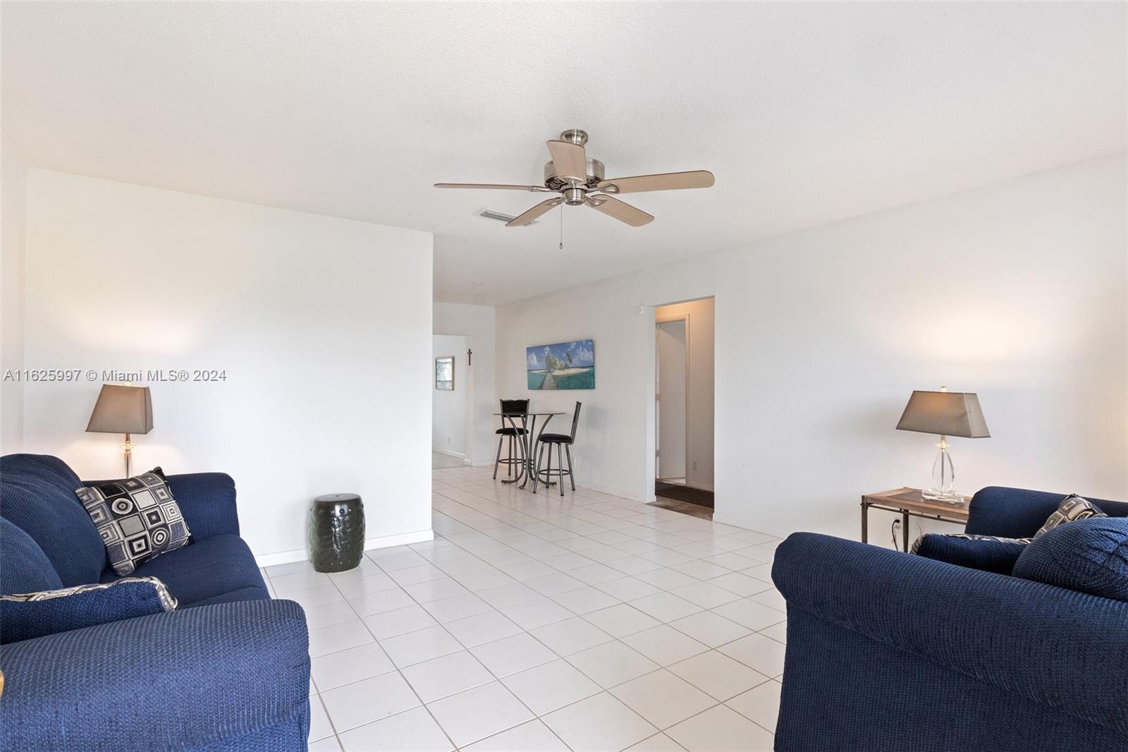 1405 NW 69th Ter, Margate, Florida image 3