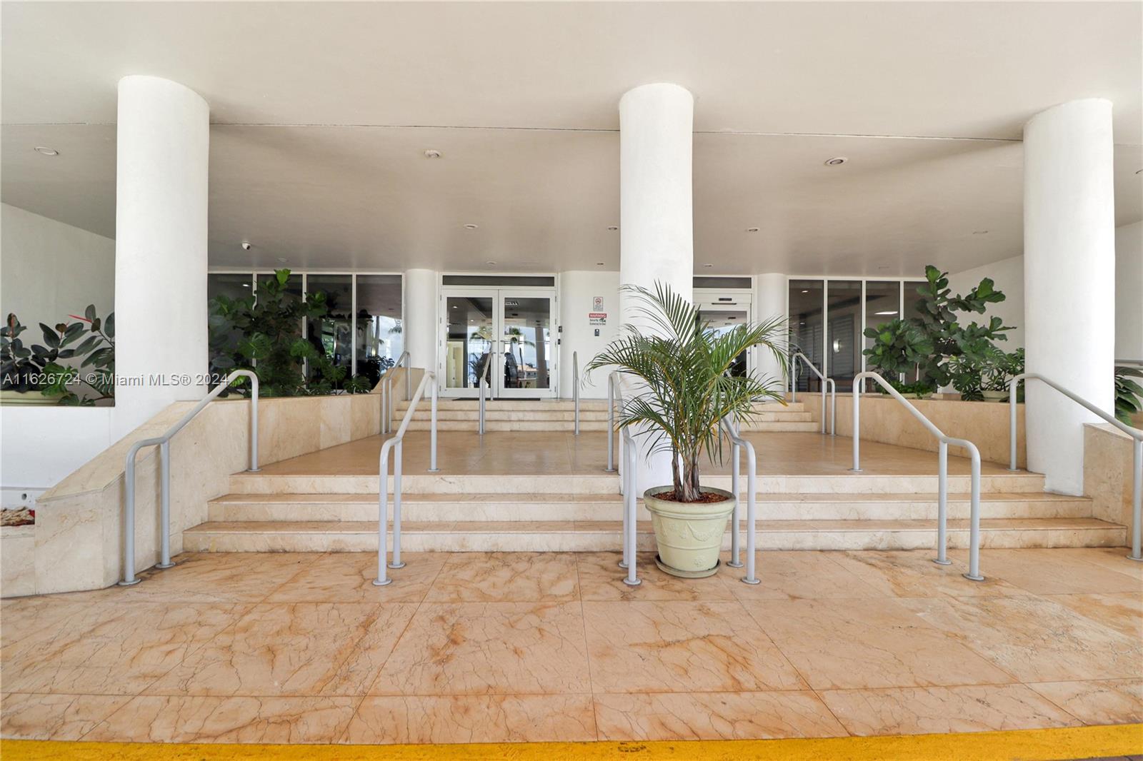 5005 Collins Ave #PH02, Miami Beach, Florida image 39