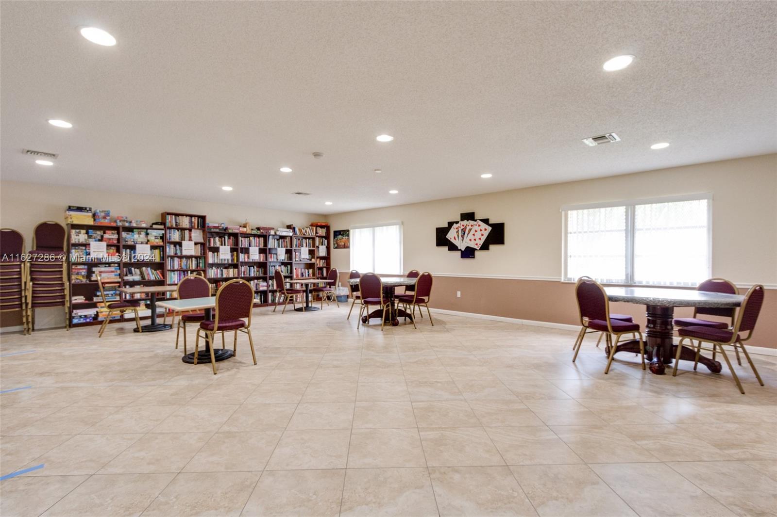 1045 Country Club Dr #107, Margate, Florida image 24